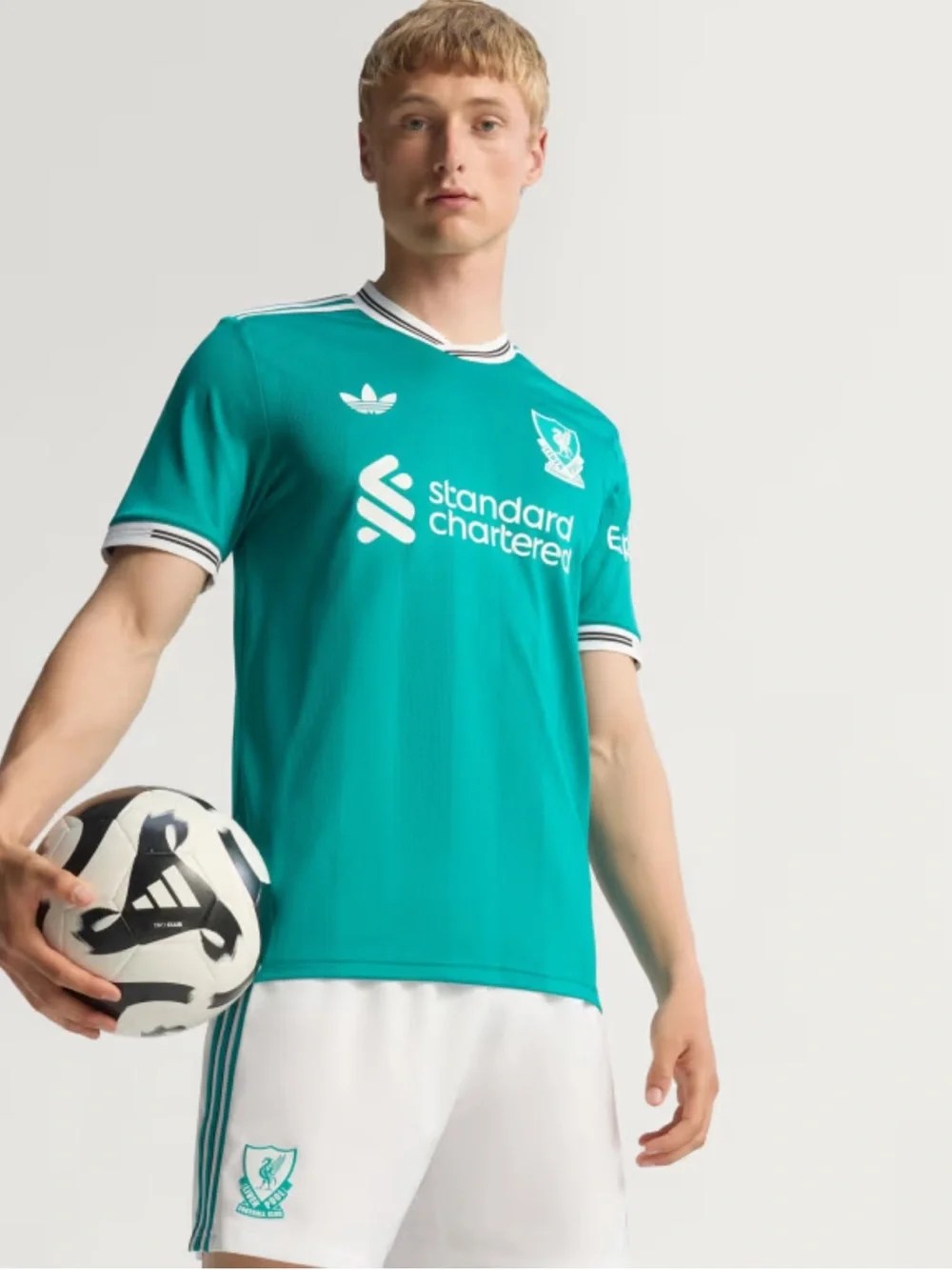 Adidas Liverpool FC 25/26 Third authentic jersey Sz M JV6427